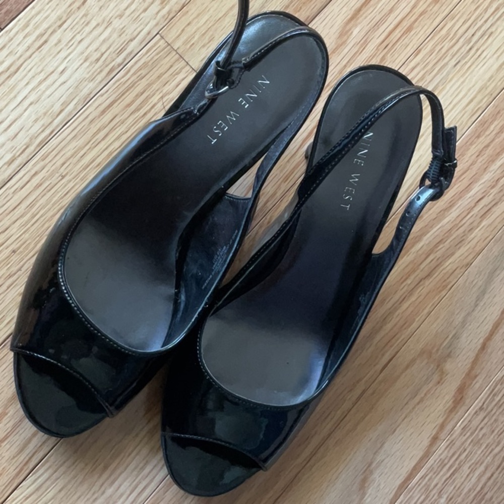 Nine West 7.5M Patent/Suede Slingbacks